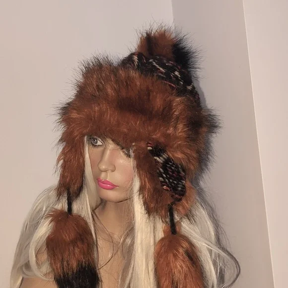 Starling Faux Fox Fur Fleece Lined Warm Winter Knit Hat NWOT Small - Picture 9 of 10